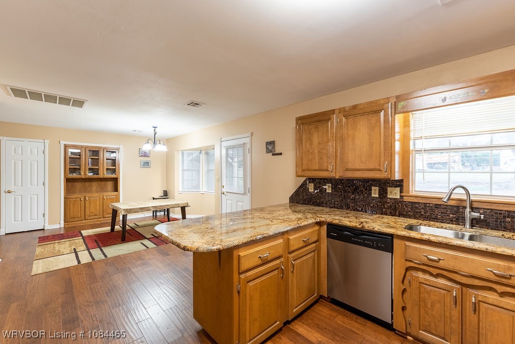 property viewer photo 11