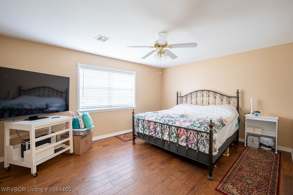 property viewer photo 17