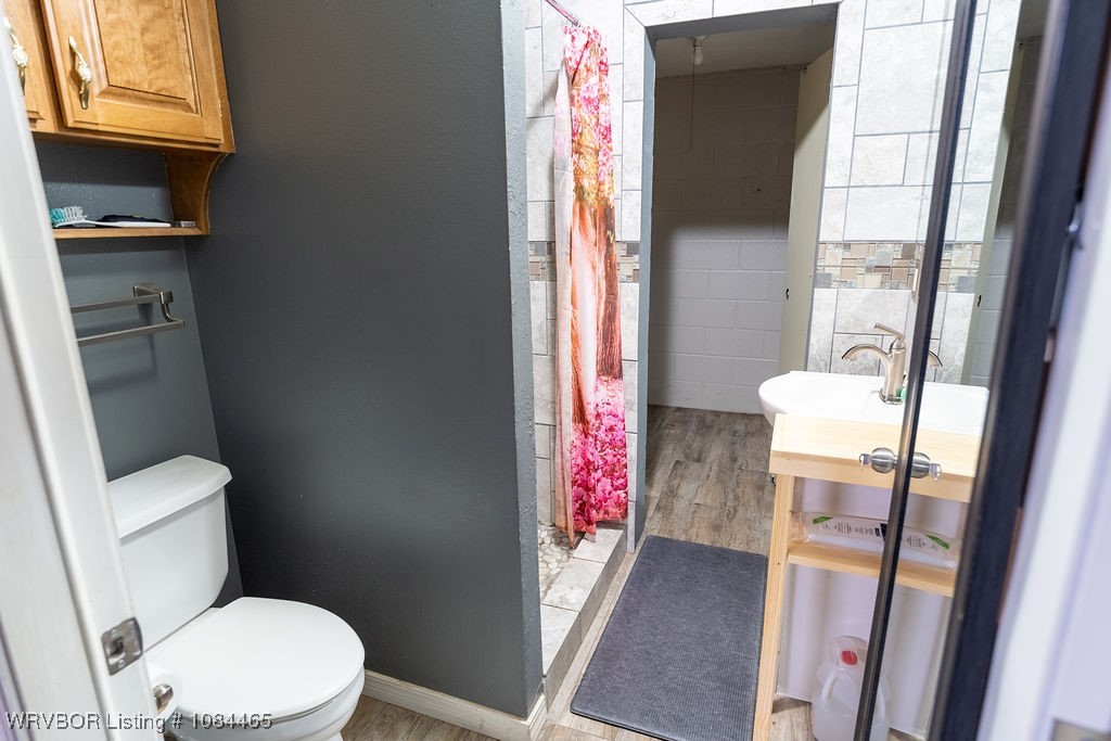 property viewer photo 20