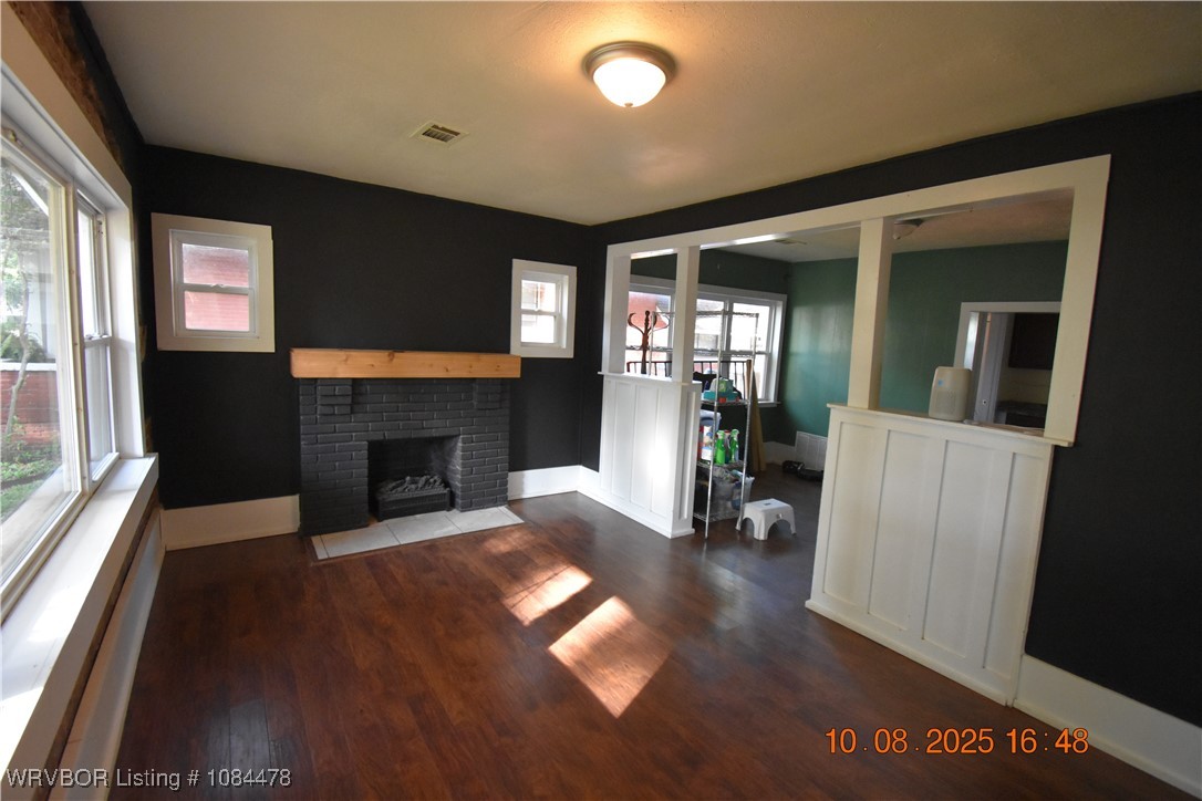 property viewer photo 2