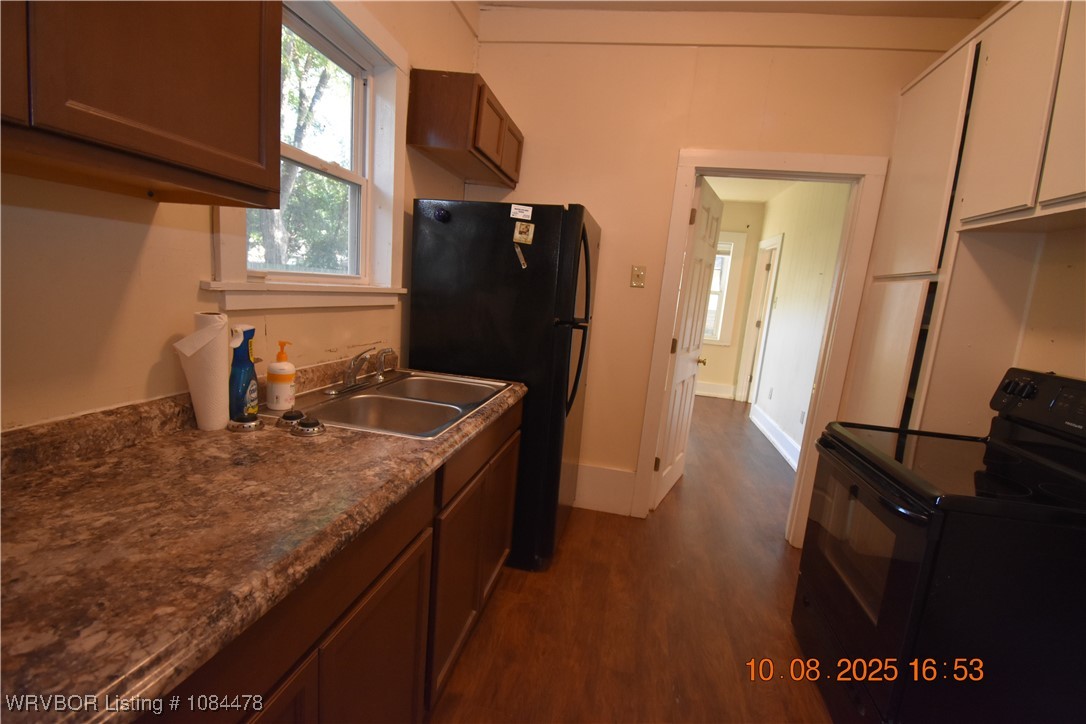 property viewer photo 6