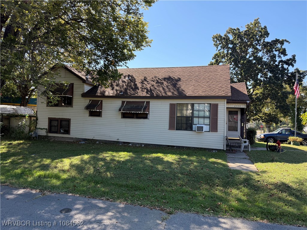 main property photo 0