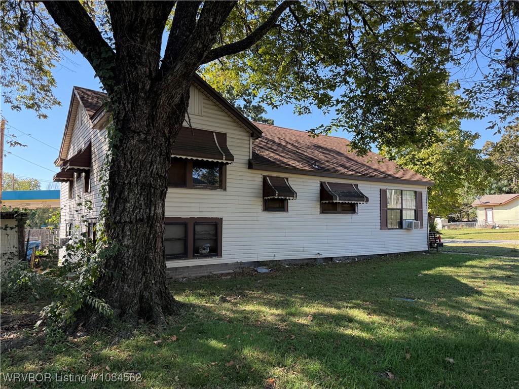 property viewer photo 3