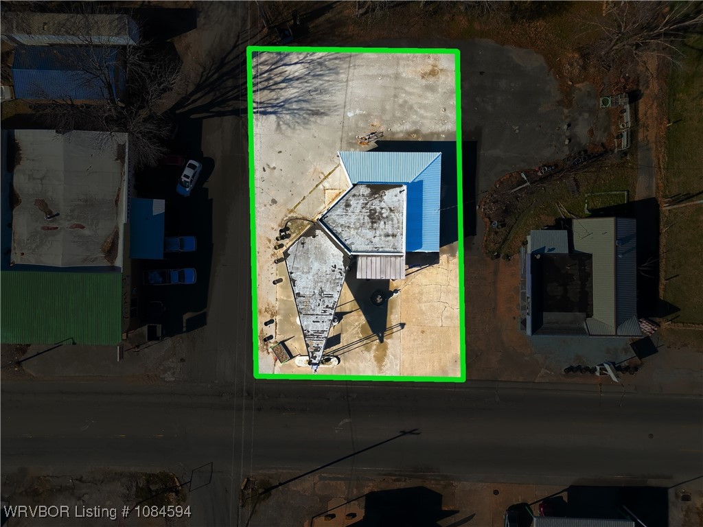 main property photo 9