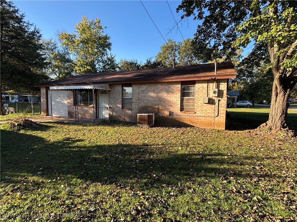 main property photo 12
