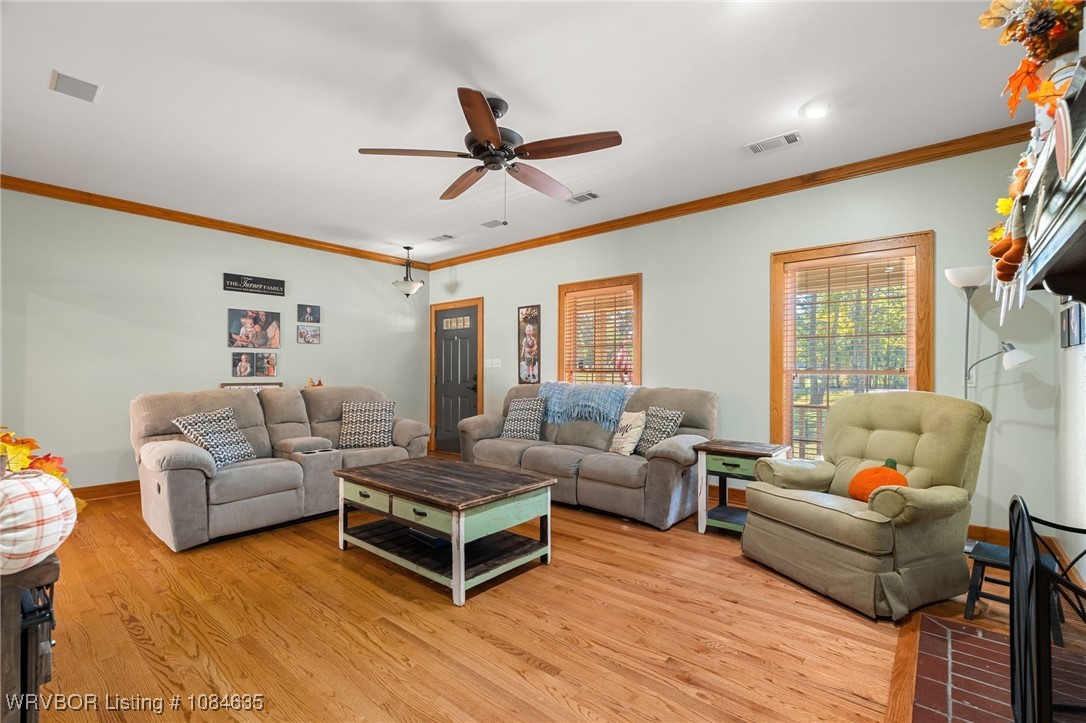 property viewer photo 6