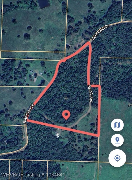 main property photo 11