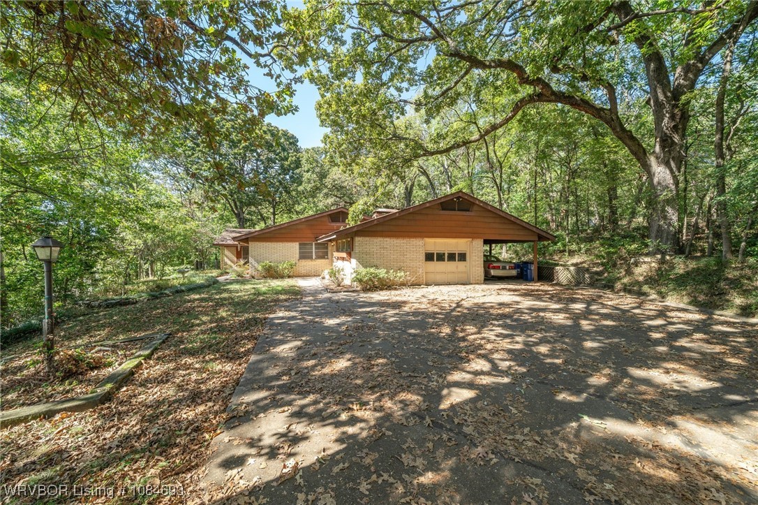 property viewer photo 1
