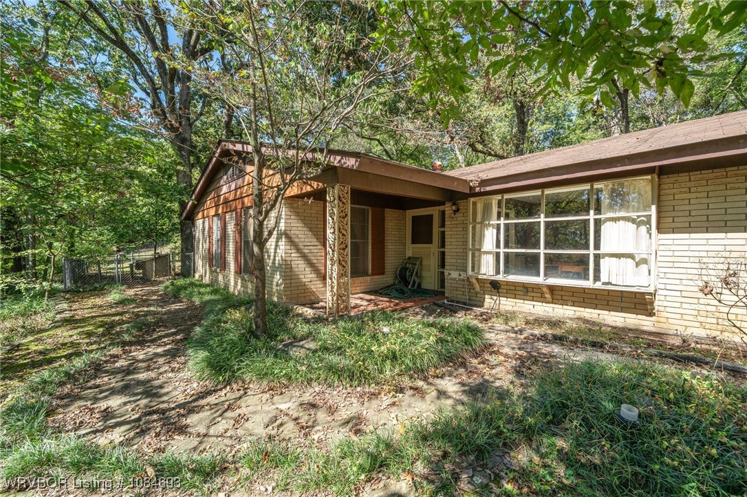 property viewer photo 3