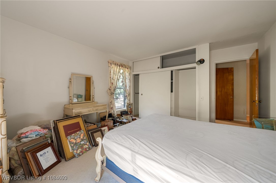 property viewer photo 40