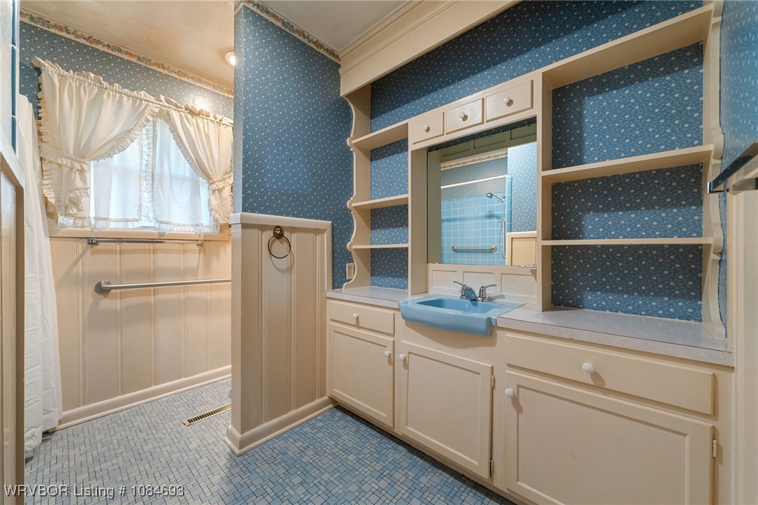 property viewer photo 41