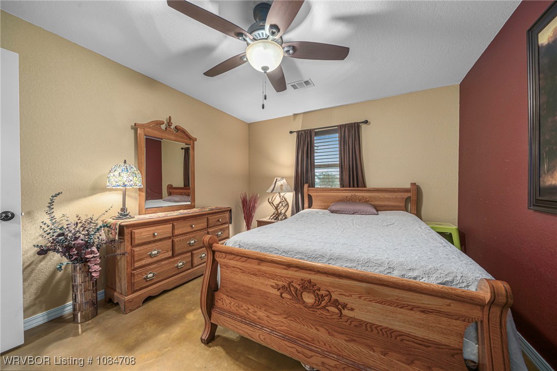 property viewer photo 35