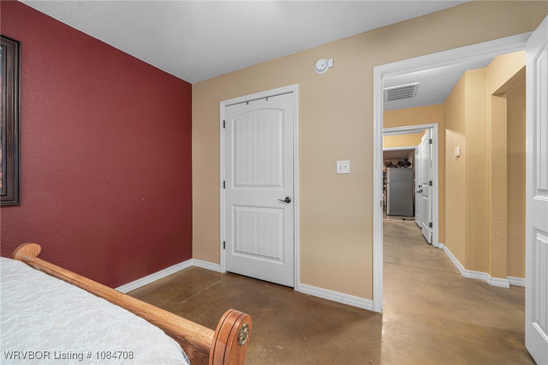 property viewer photo 36