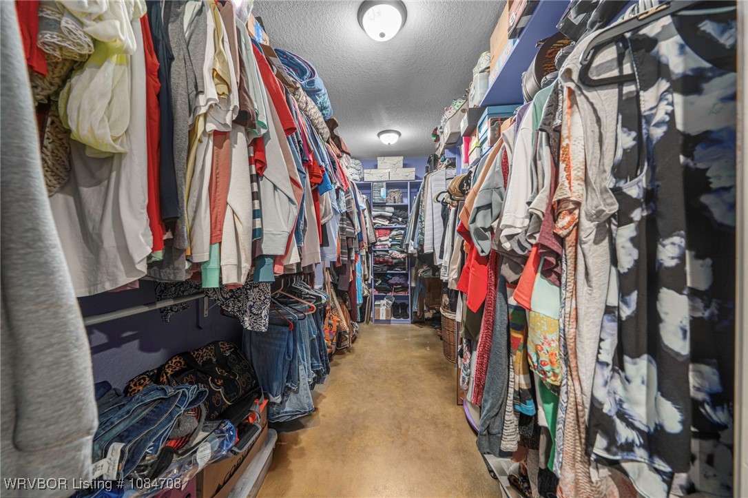 property viewer photo 42