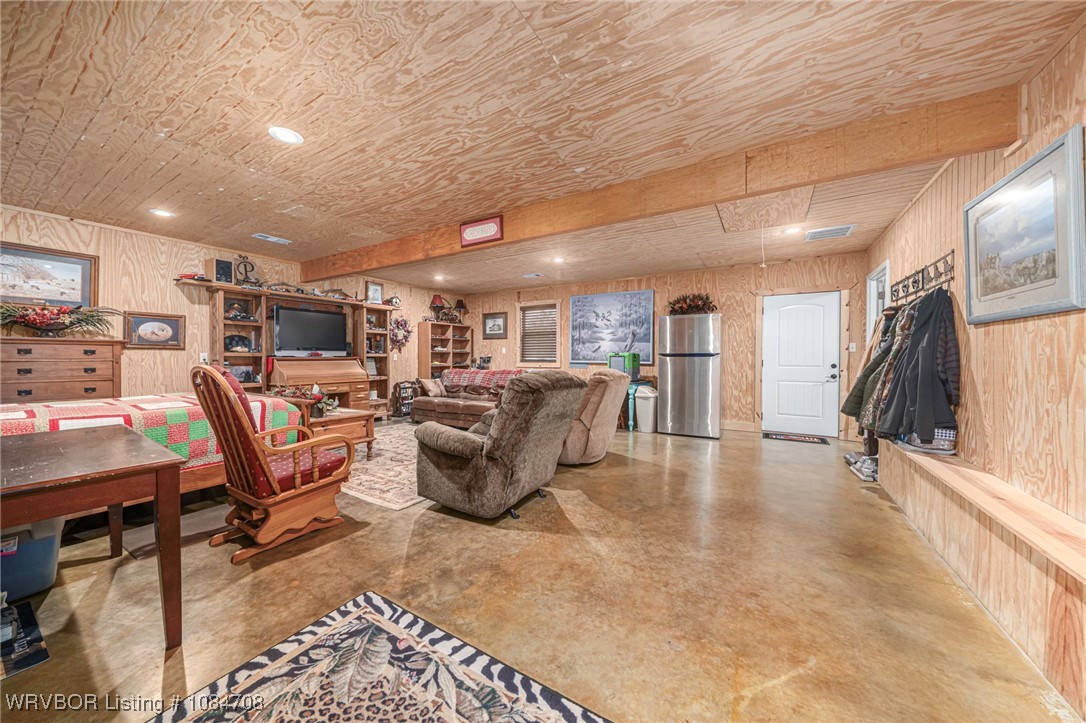 property viewer photo 45