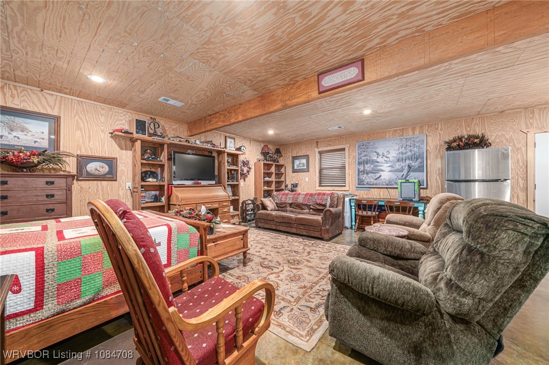 property viewer photo 46