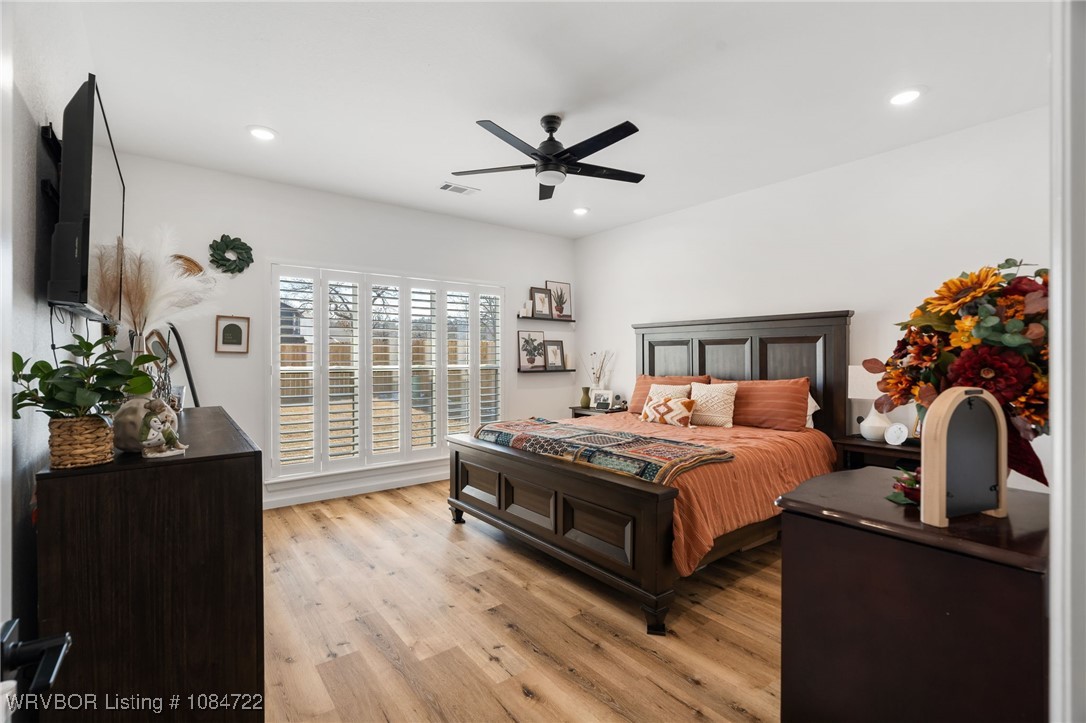 property viewer photo 15