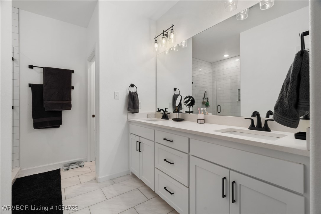 property viewer photo 18