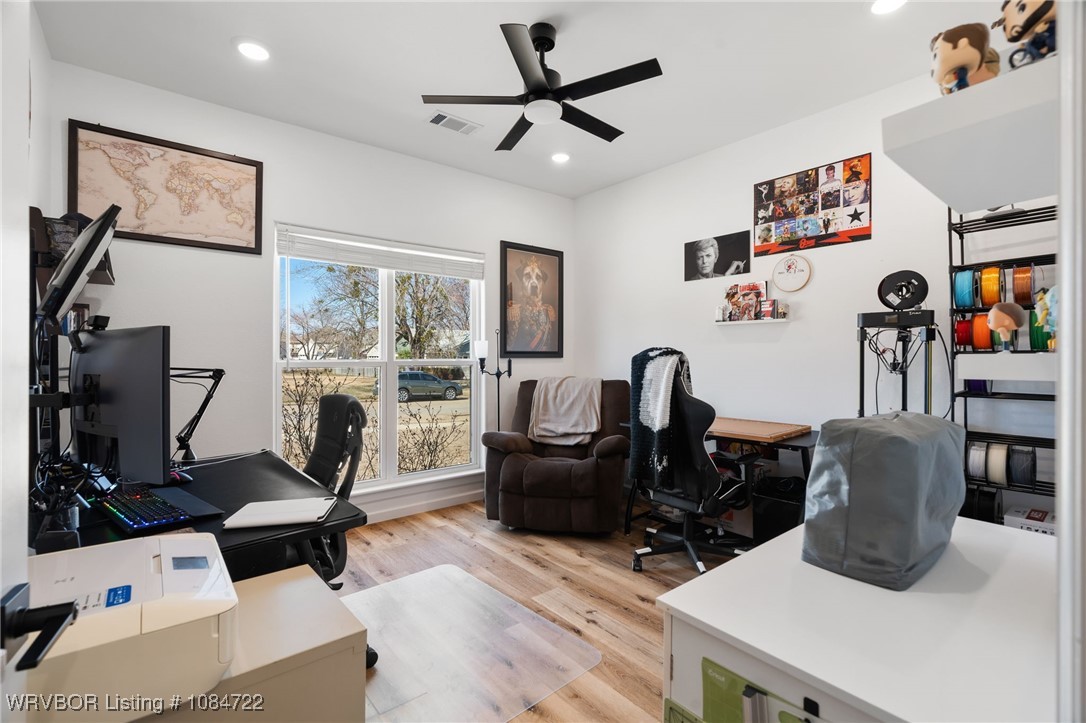 property viewer photo 5