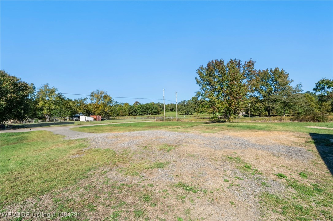 main property photo 13