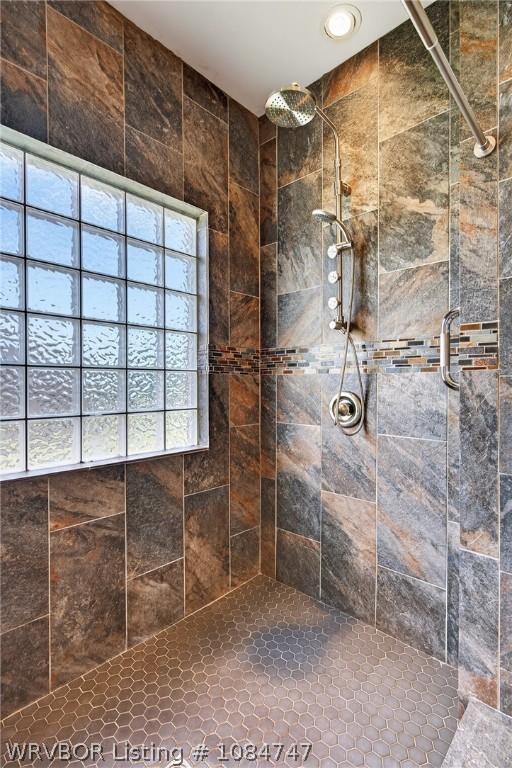 property viewer photo 19
