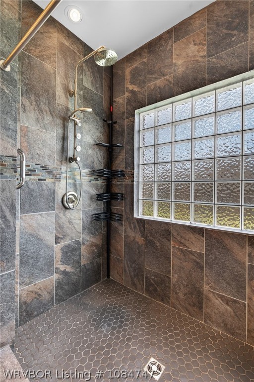 property viewer photo 20