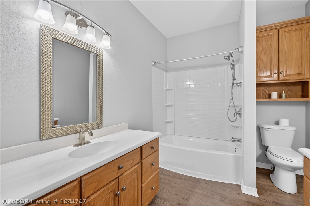 property viewer photo 25