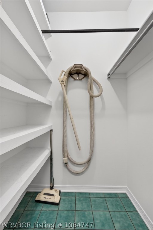 property viewer photo 30