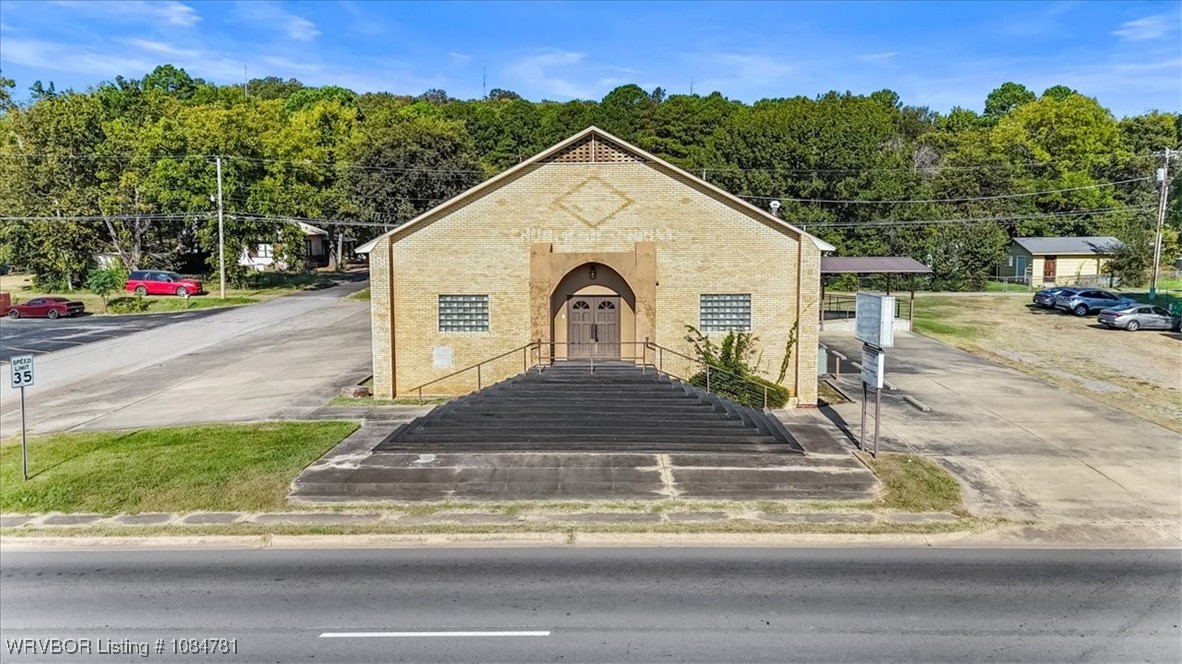 main property photo 42