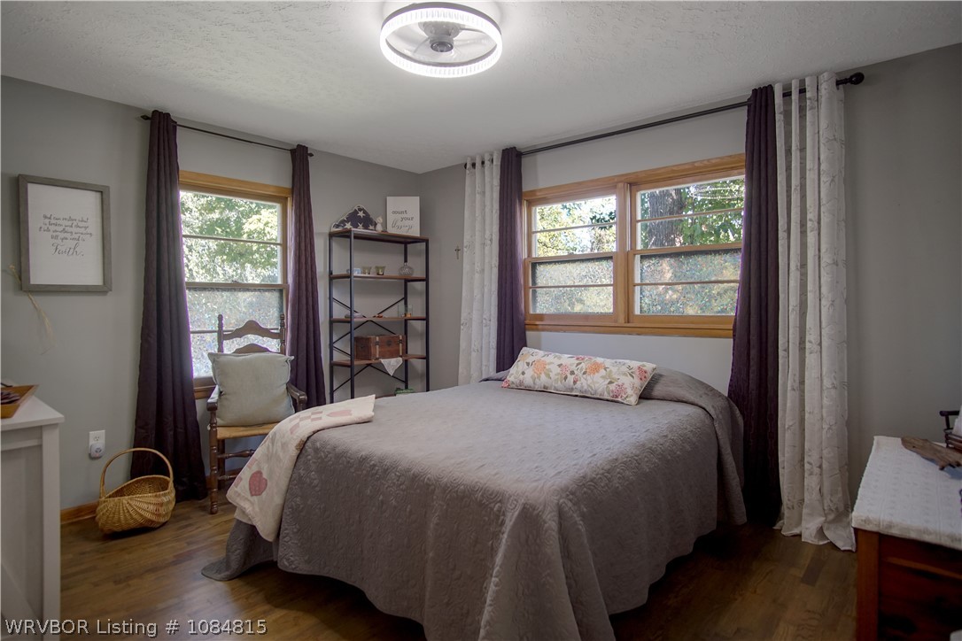 property viewer photo 15