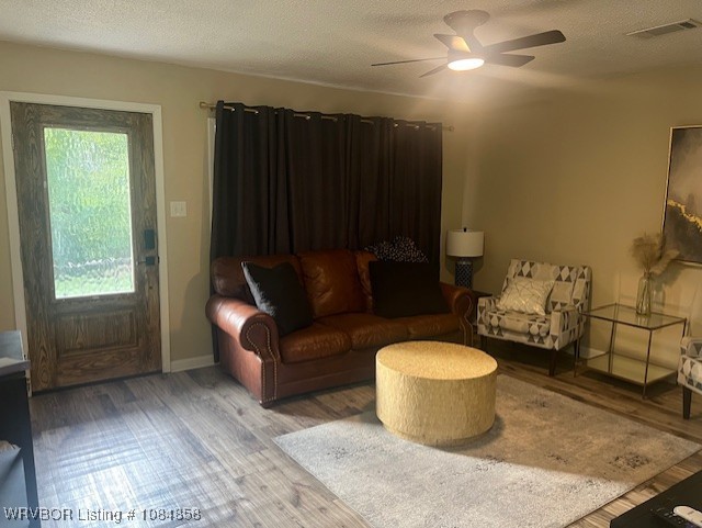property viewer photo 3