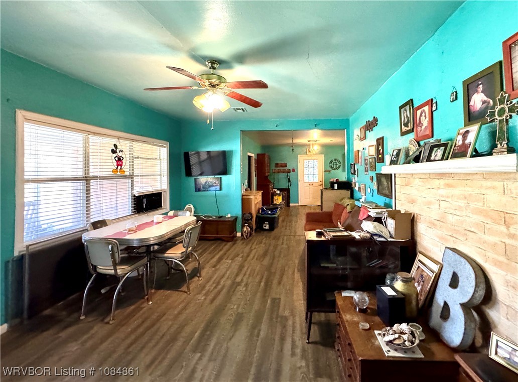 property viewer photo 3