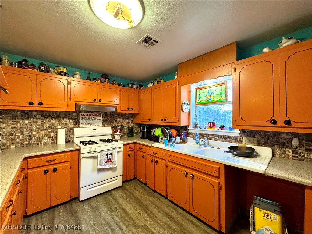 property viewer photo 6