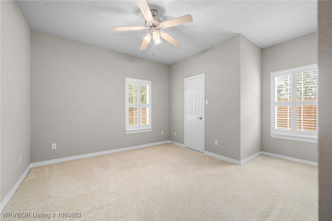 property viewer photo 43