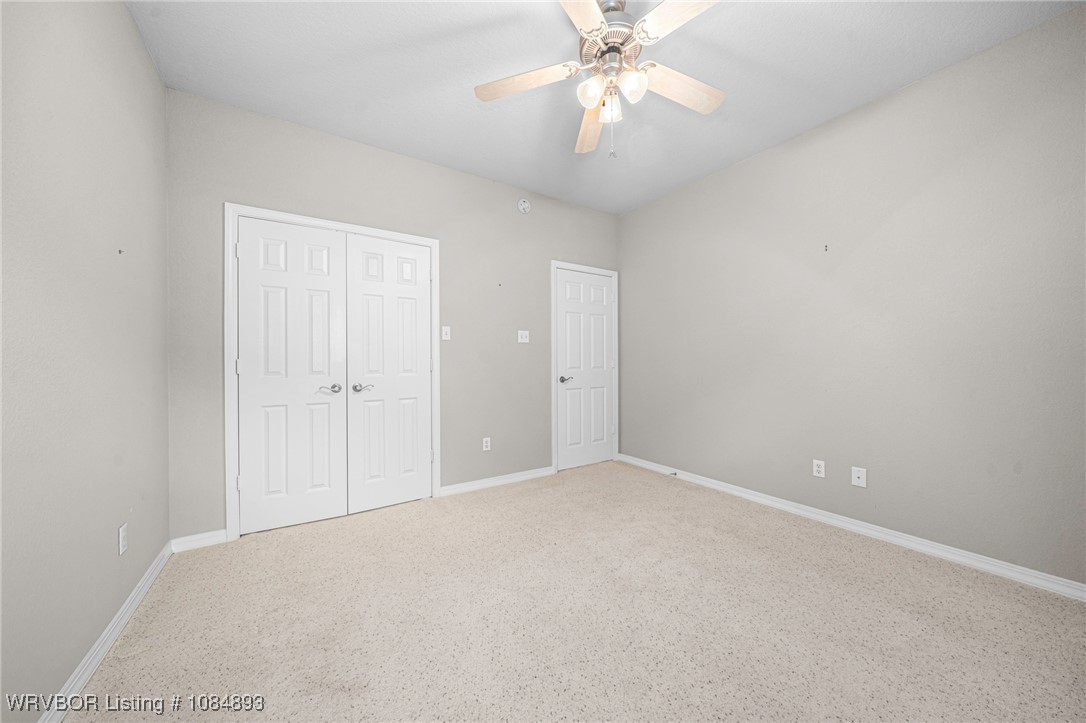 property viewer photo 47