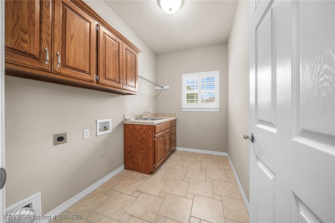 property viewer photo 48