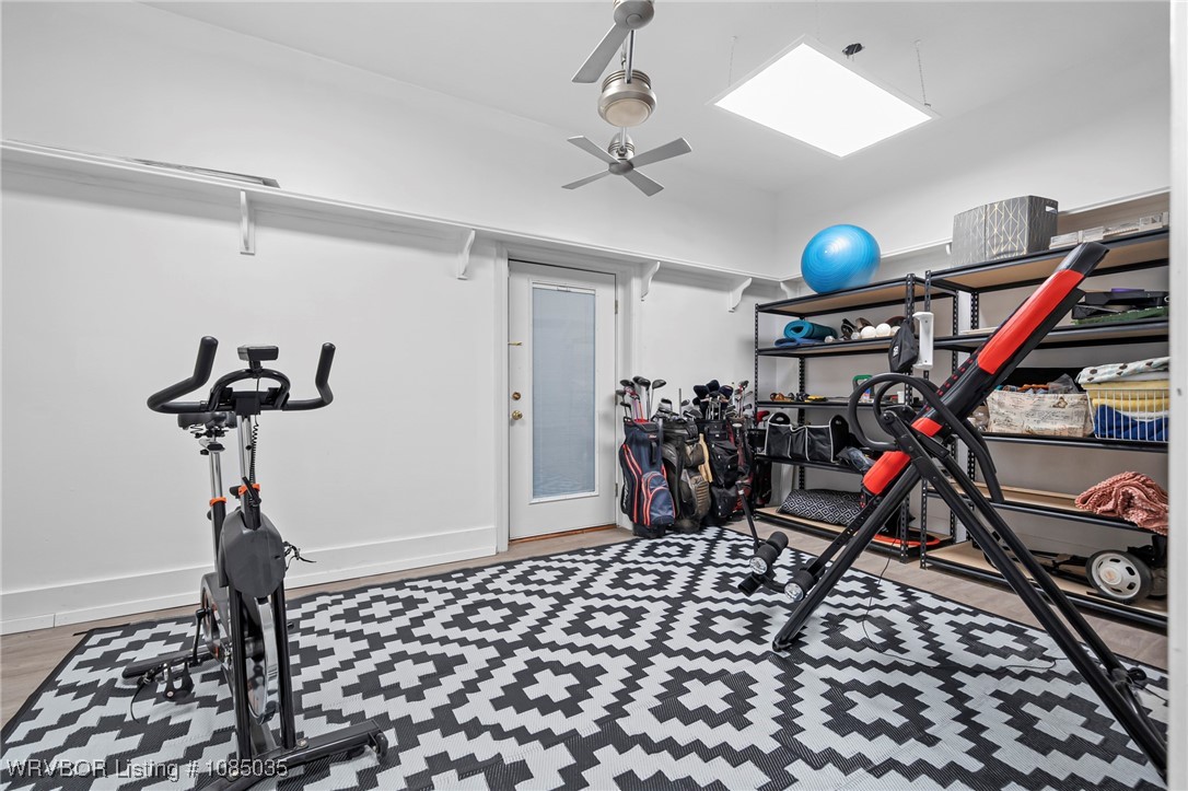main property photo 27
