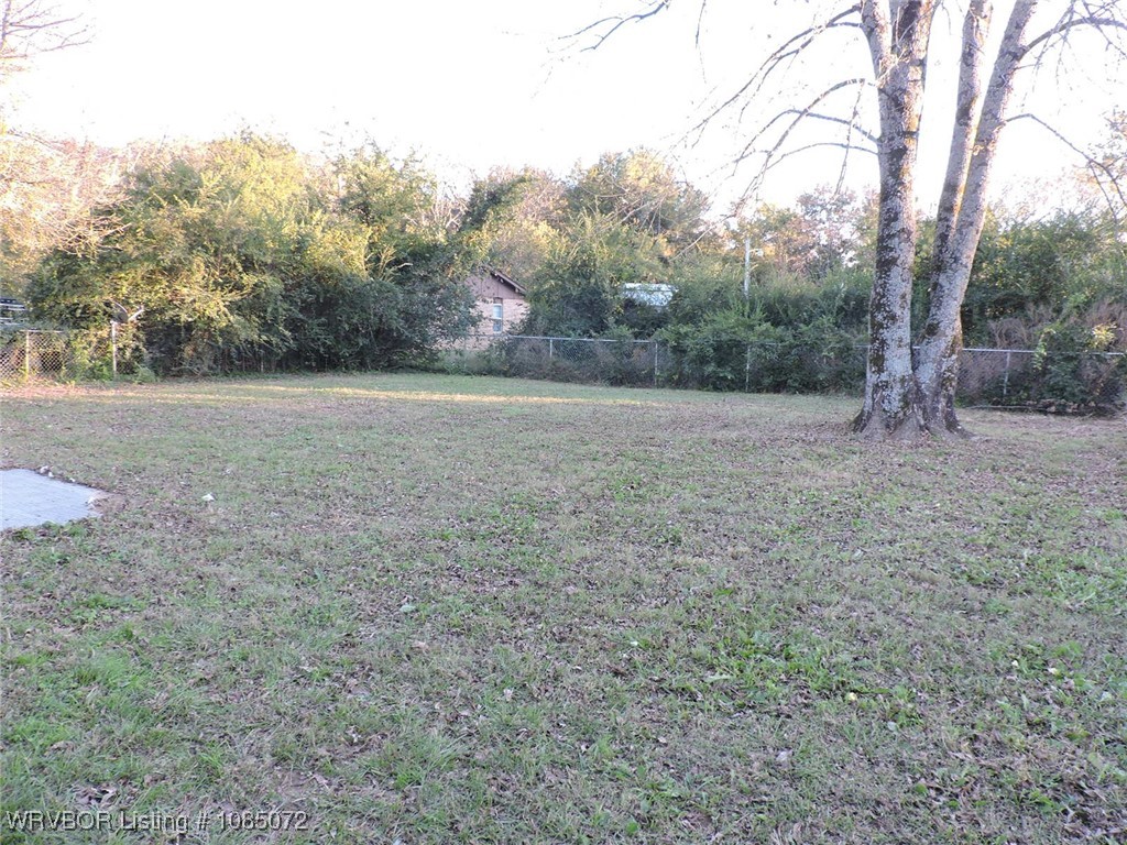 property viewer photo 15