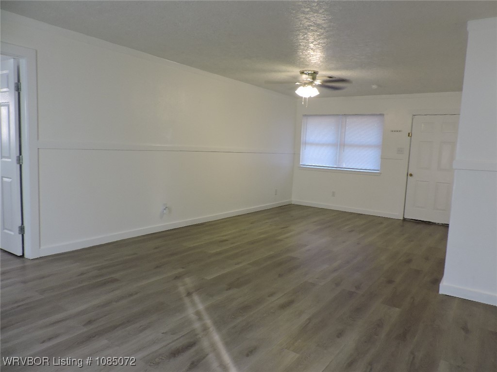 property viewer photo 4