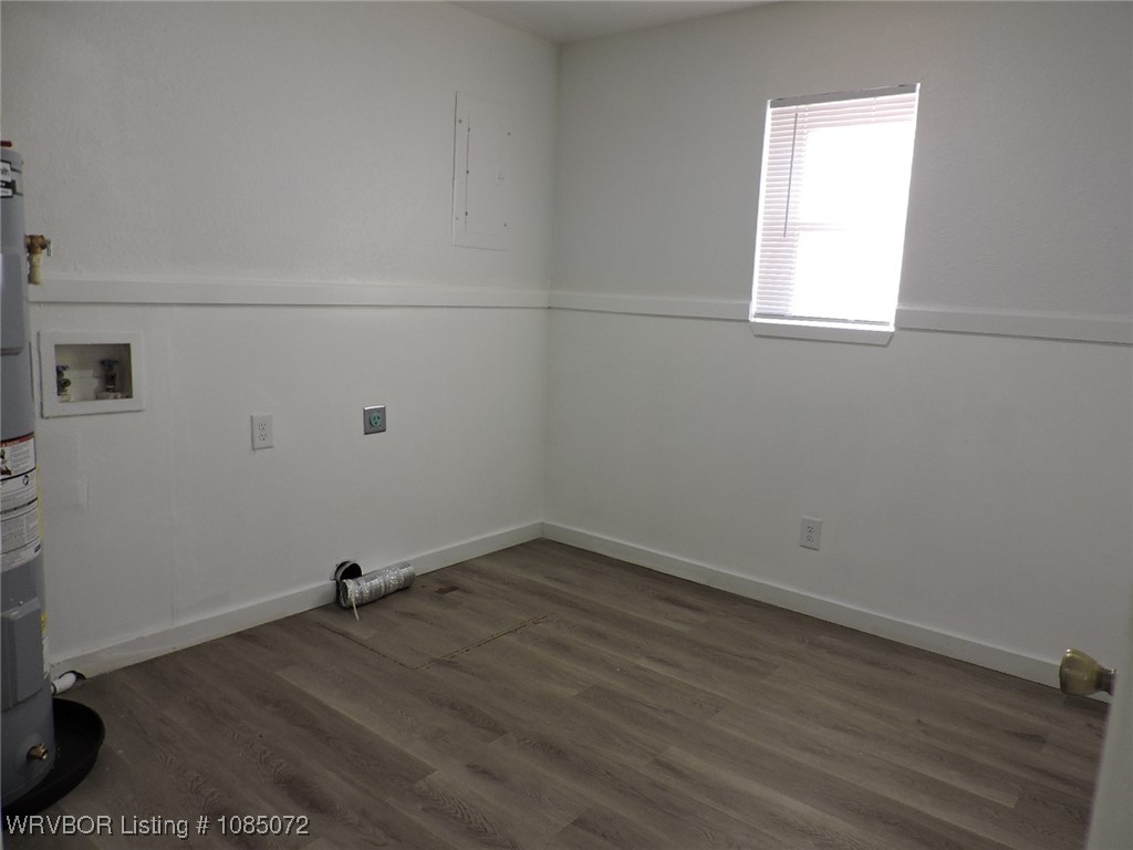 property viewer photo 6