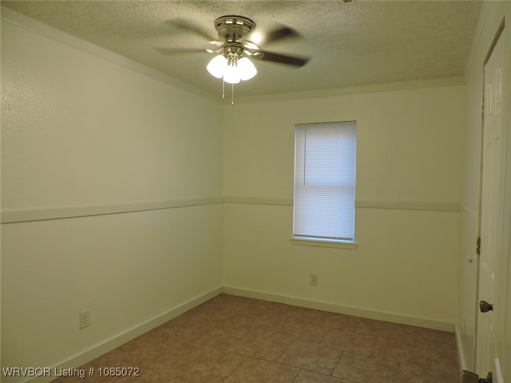 property viewer photo 8