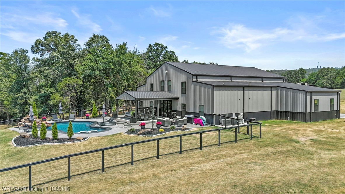 main property photo 48