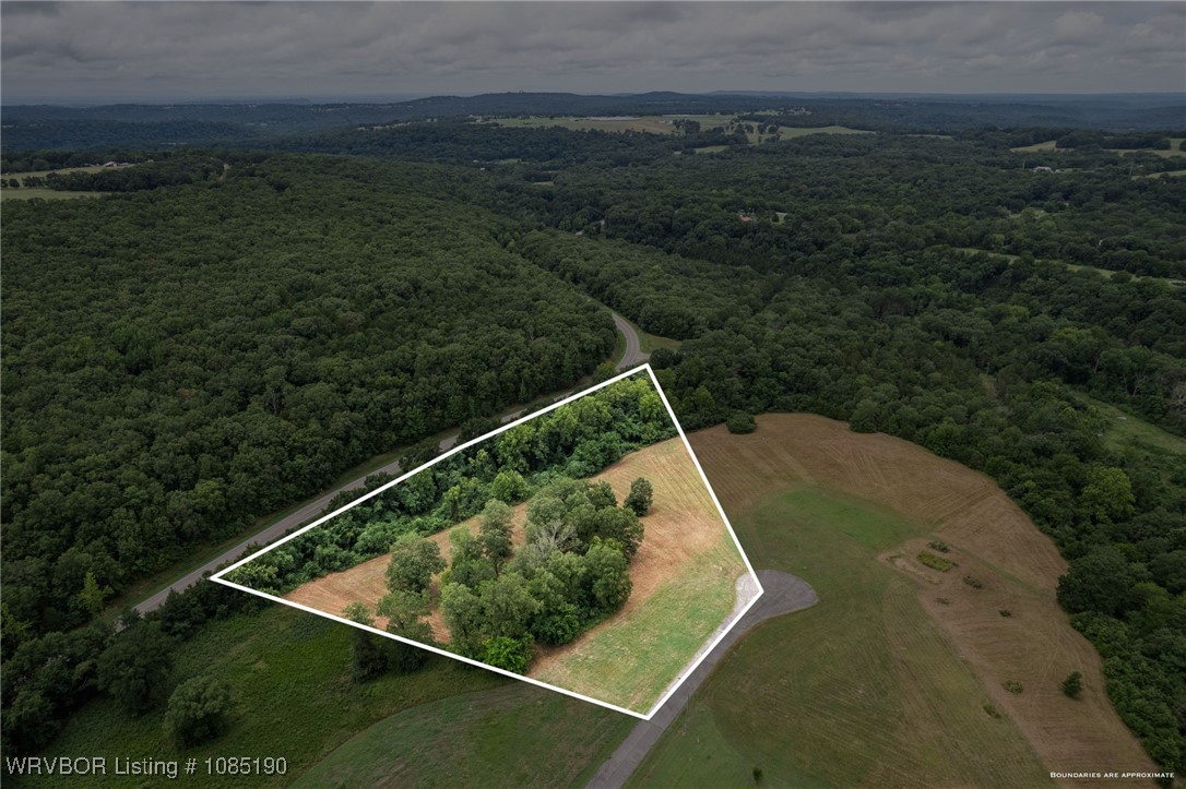 main property photo 11