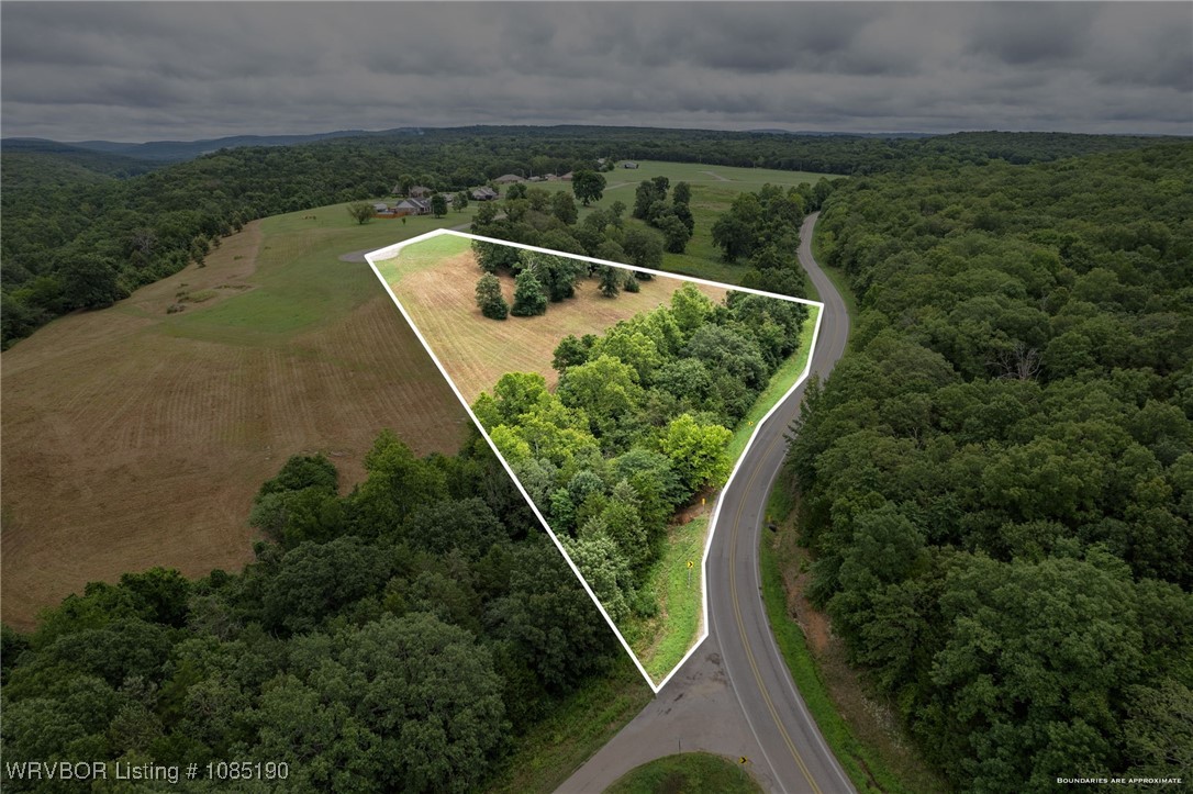 main property photo 13