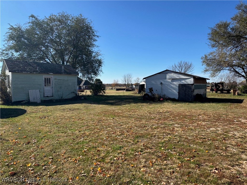 main property photo 10