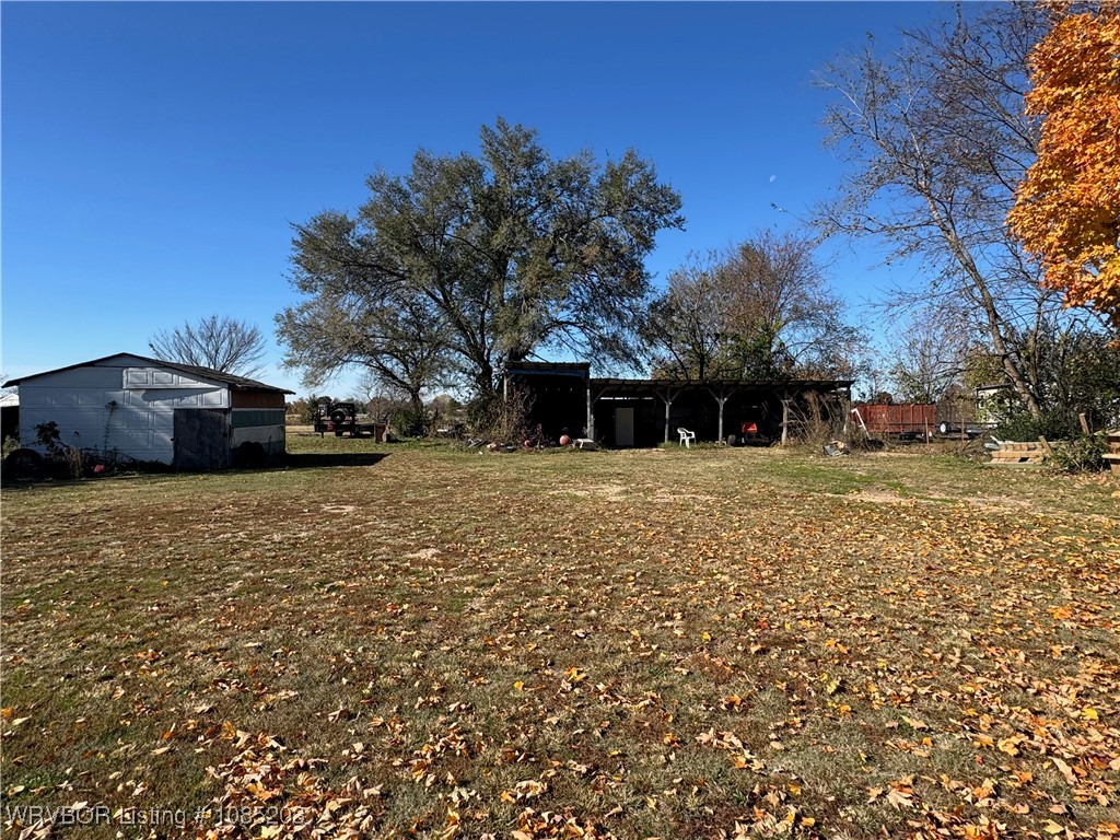 main property photo 11