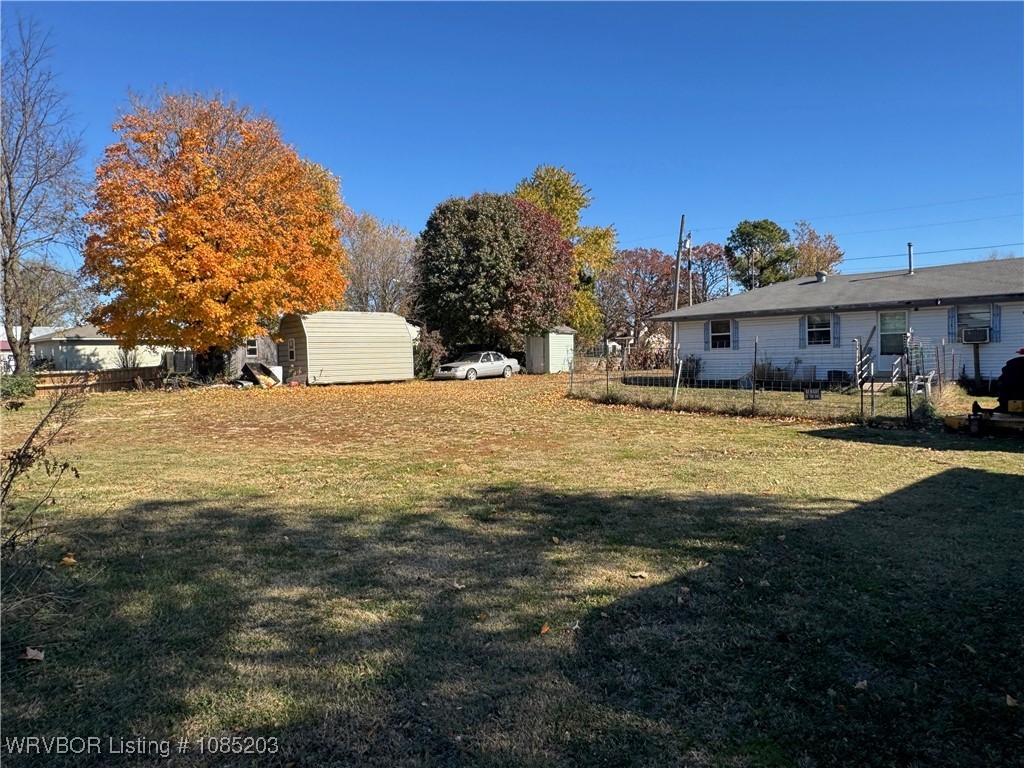 main property photo 6