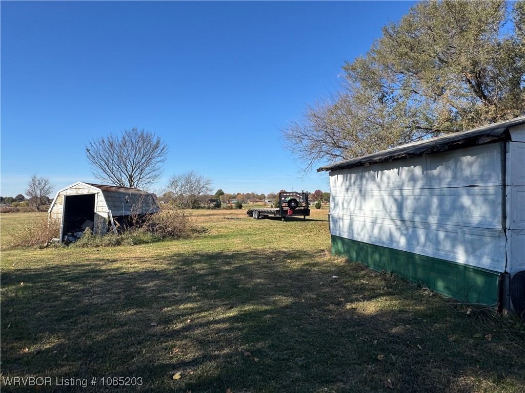 main property photo 9