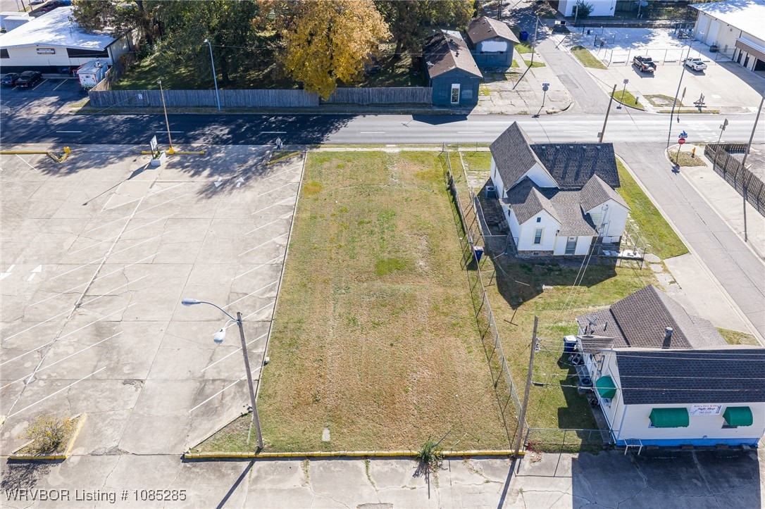main property photo 10