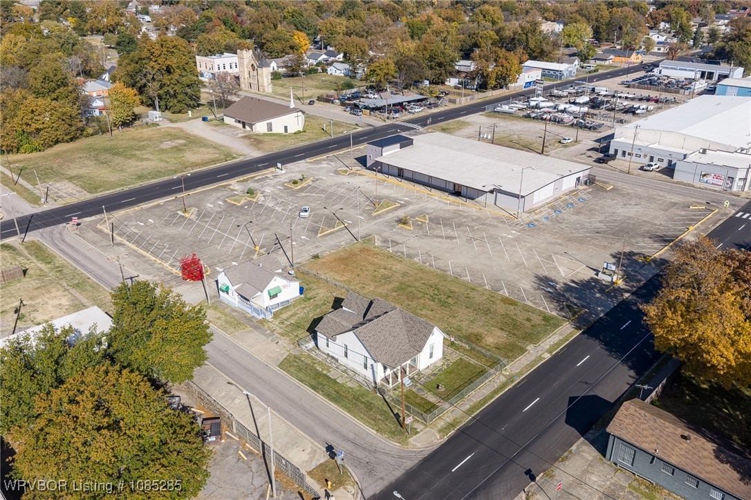 main property photo 15